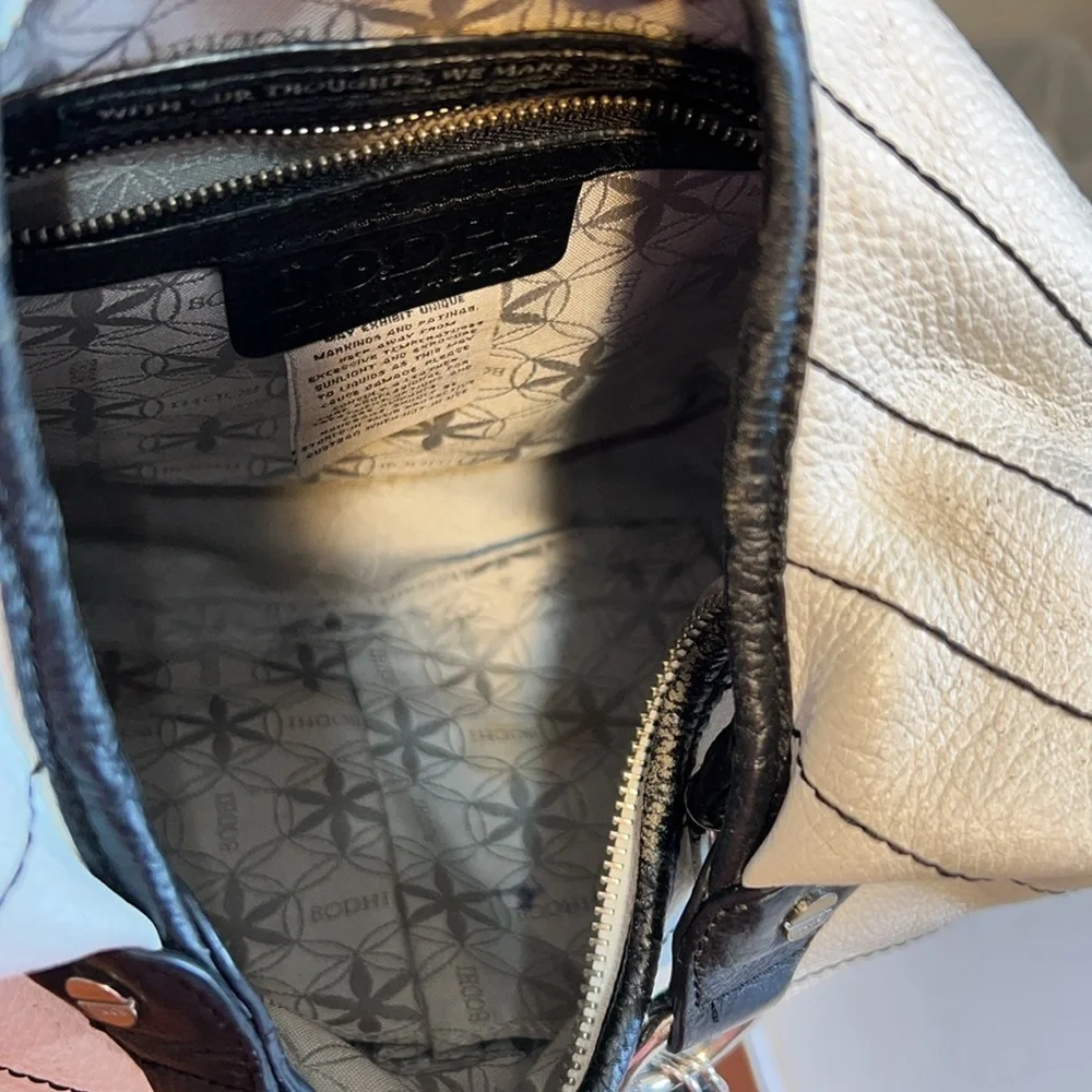 Bodhi Hobo Leather Slouchy White/ Black Shoulder Handbag